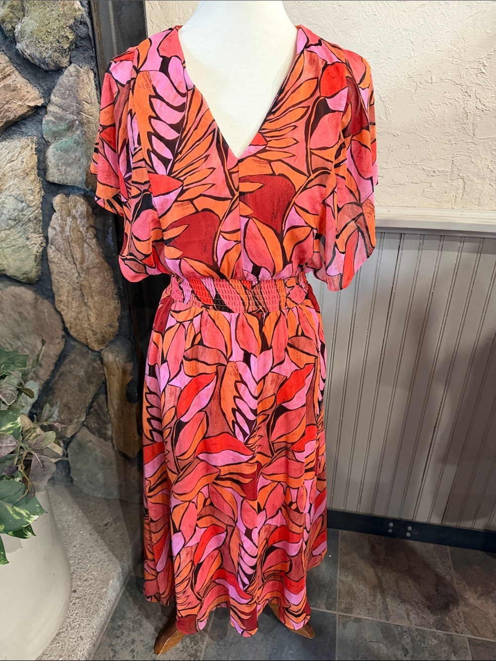 DKNY Pink & Orange Leaf-Print Maxi Dress